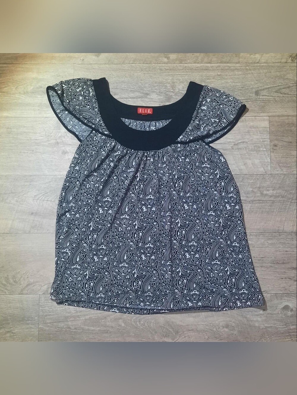 Vintage ELLE Flutter Sleeve Top